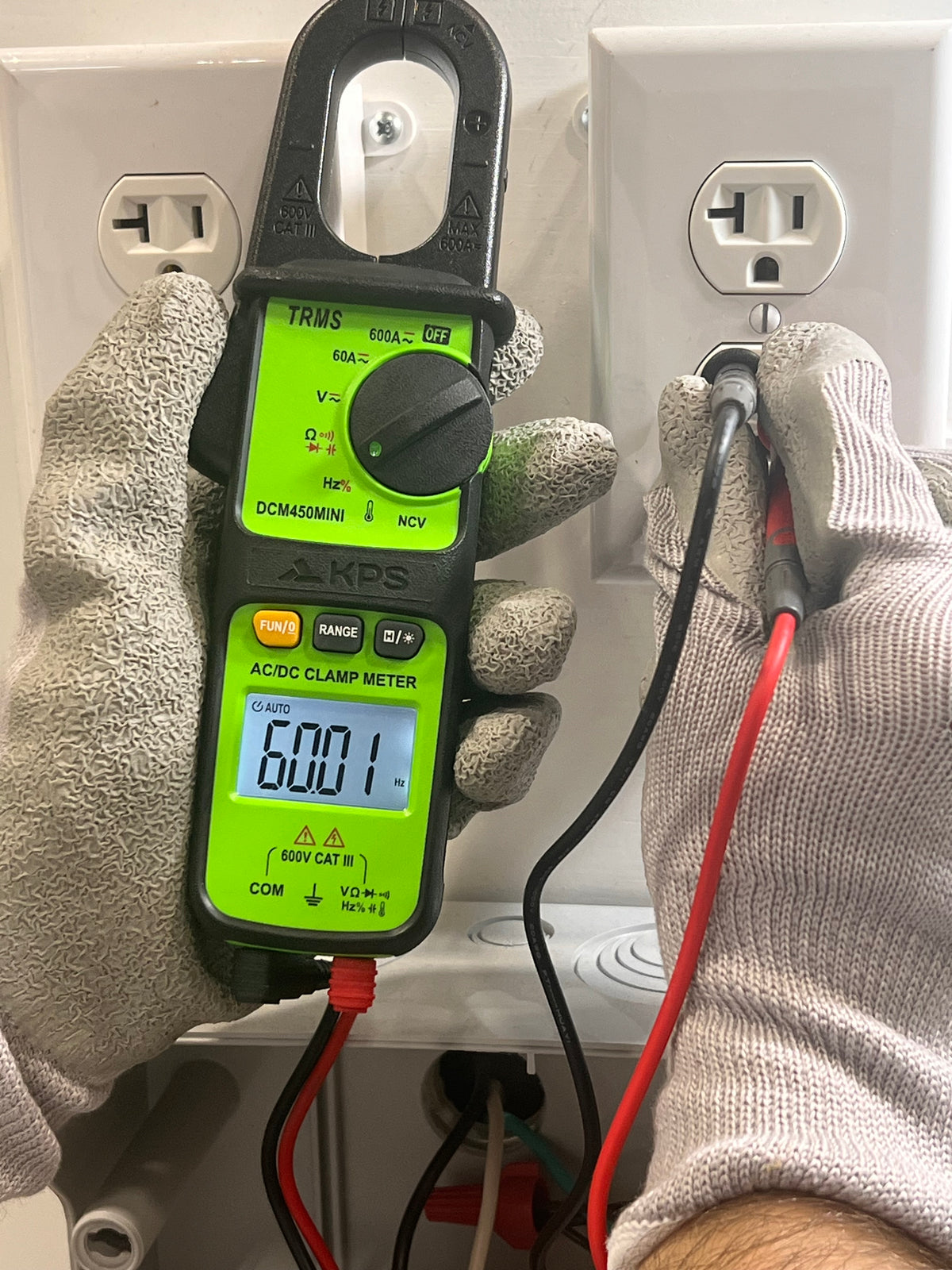 KPS DCM450MINI TRMS Clamp Meter – 600A AC with NCV, 6000-Count Display & Backlight